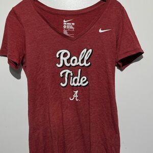 Nike Women's Red Alabama Crimson Roll Tide Short Sleeve V-Neck T-Shirt Medium
